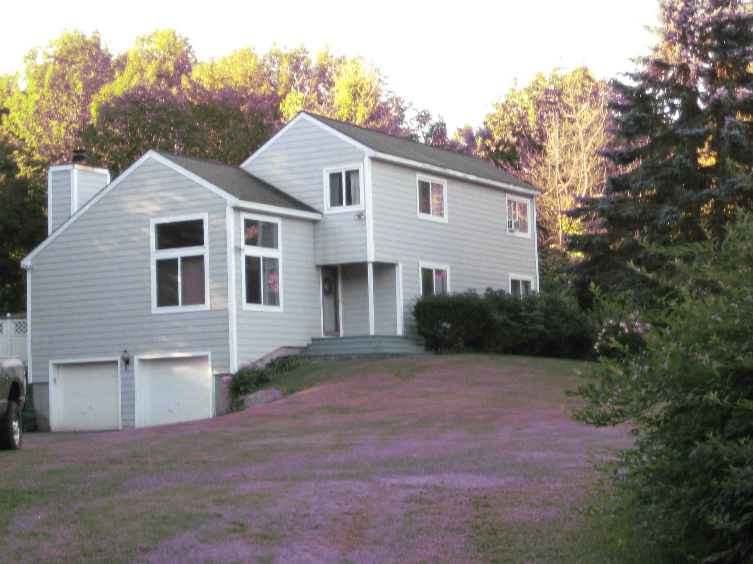 Building photograph for 6 LONG MEADOW RD